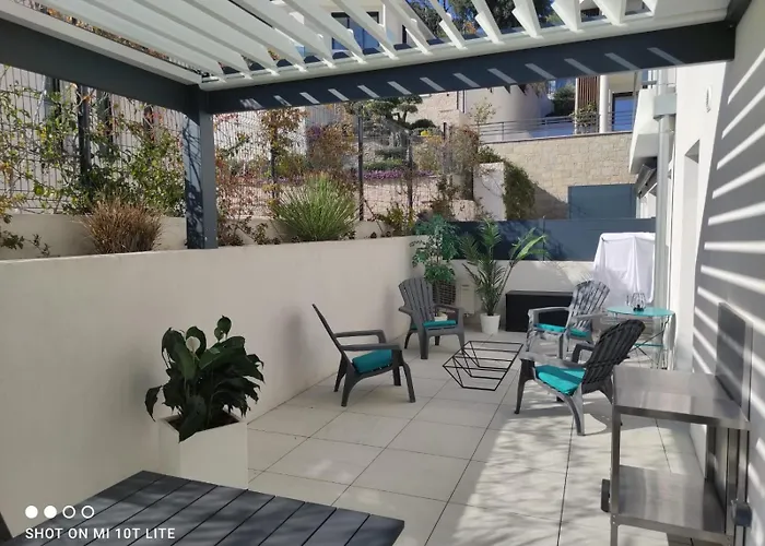 O Fil De L\'Eau Bandol - App A05 - T3 Avec Jardin Et Terrasse